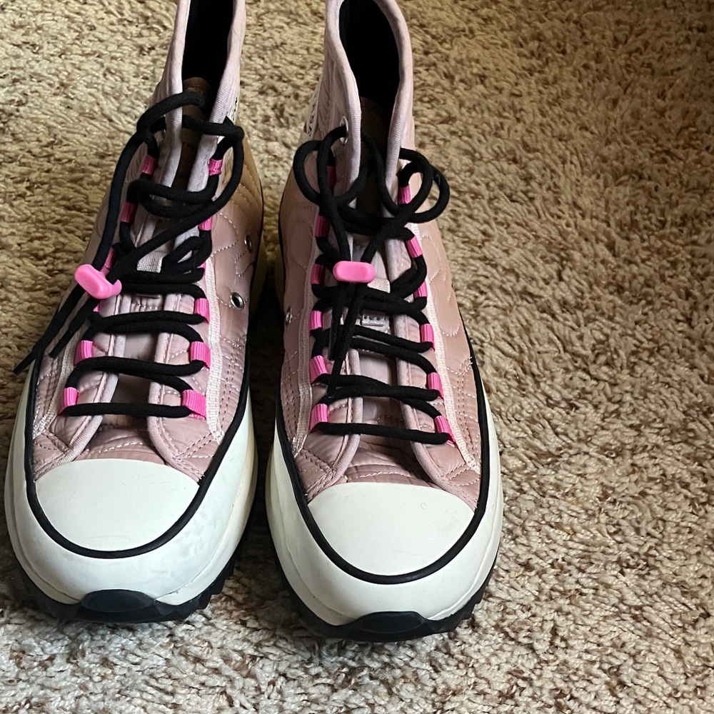 🔥🔥🔥CONVERSE Pink and White Women's Sneakers